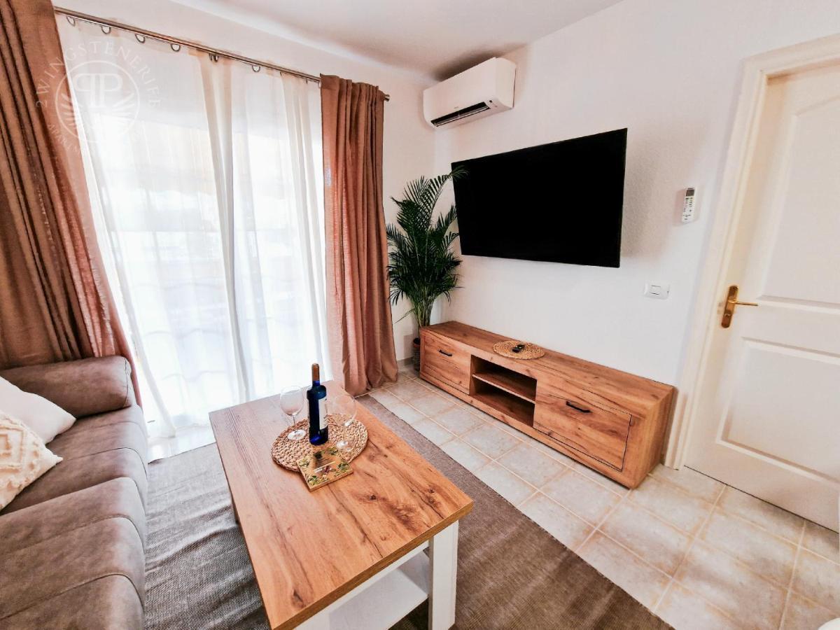 2 Wings Tenerife - Apartment Chayofa ภายนอก รูปภาพ
